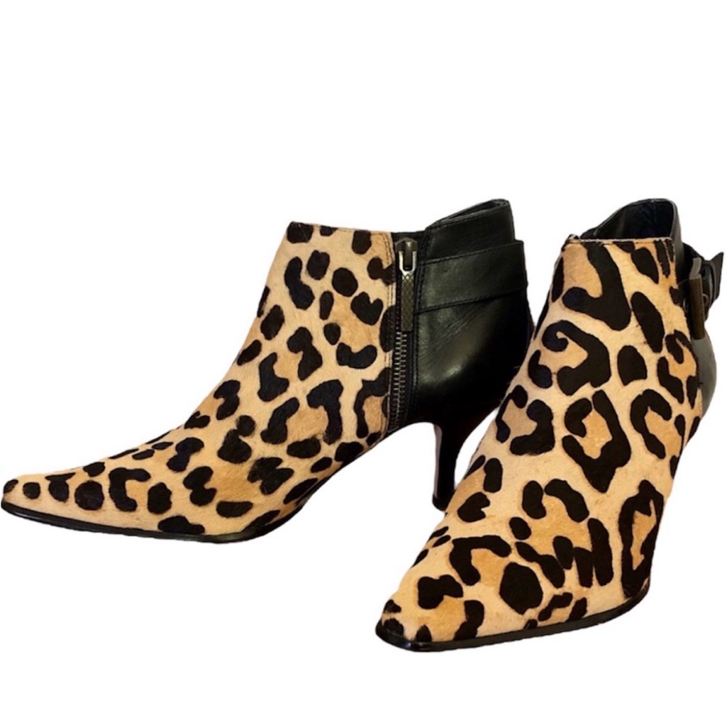 Donald J. Pliner Lure Calf Hair Animal Print Kitten Heel Buckle Booties Size 8